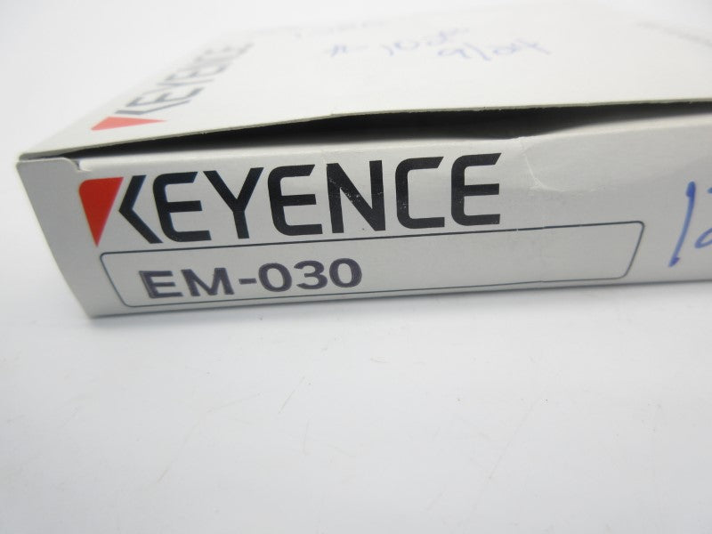 KEYENCE EM-030 10.8-30VDC NSMP