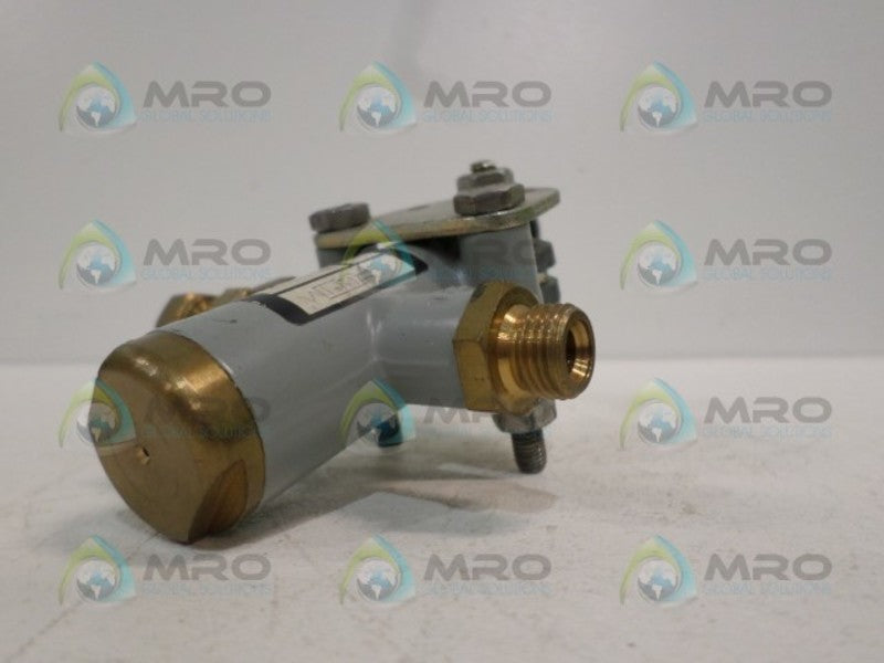 COMPAIR 7001P99951 LEVER DETENT UNMP
