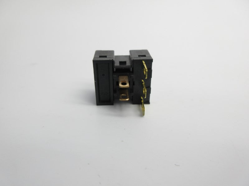 OMRON A16-1 250VAC 3A (WHITE) NSNP