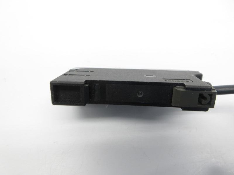 OMRON E3X-DAB11-N 12-24VDC NSNP