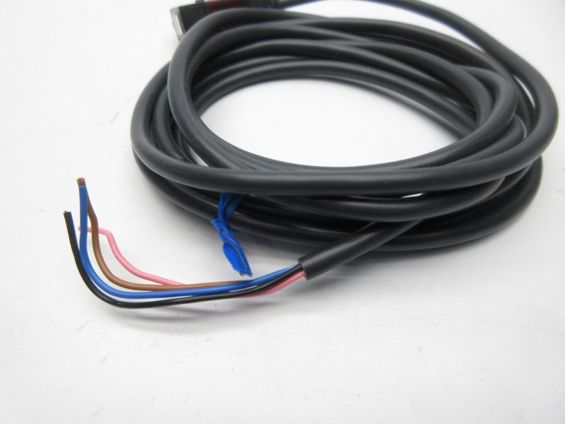 OMRON E3S-BT61-D 12-24VDC NSNP