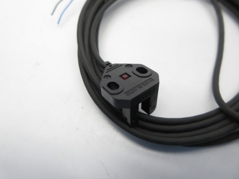 OMRON EE-SX771A NSNP