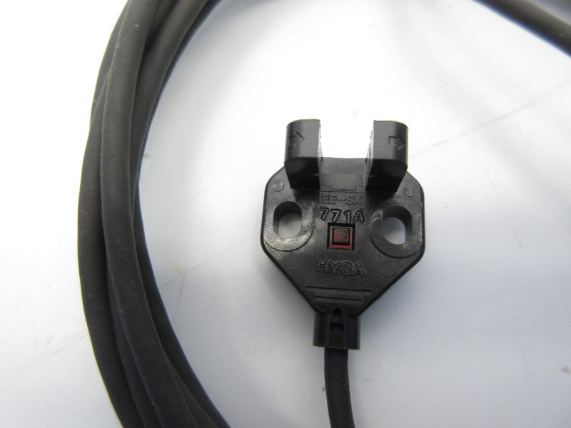 OMRON EE-SX771A NSNP