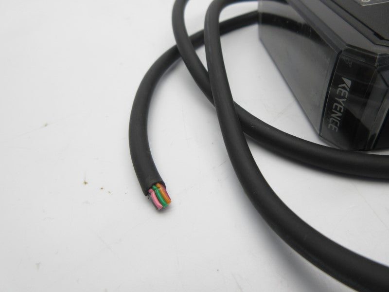 KEYENCE GT2-71D 10-30VDC UNMP