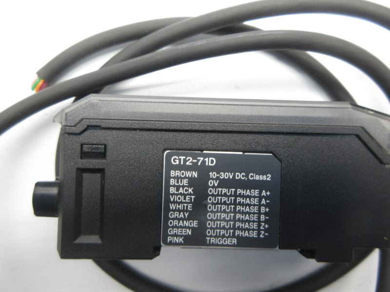KEYENCE GT2-71D 10-30VDC UNMP