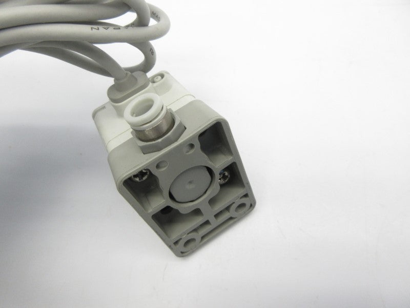 SMC ISE40A-C6-R-M 12-24VDC UNMP