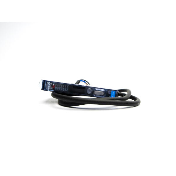KEYENCE FS-V11 12-24VDC UNMP