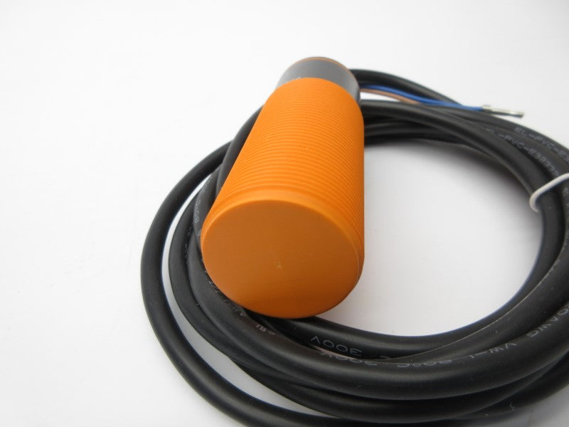 IFM EFECTOR II0270 II-2010-ABOA/RT 20-250VAC/DC NSMP
