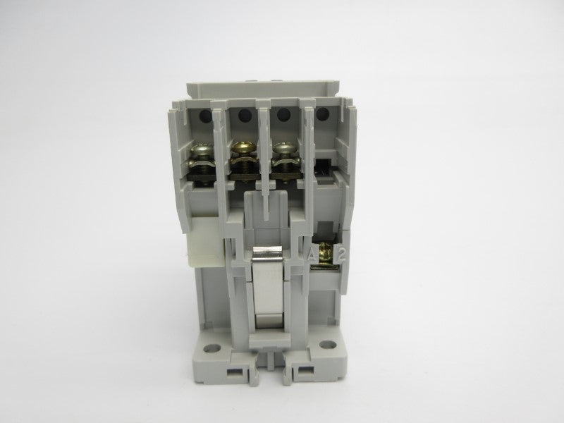 CUTLER HAMMER CE15CN3AB SER. B1 110/120V NSMP