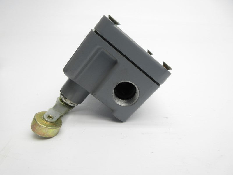 MICRO SWITCH OP-AR30 480VAC 15A (GREY) NSMP