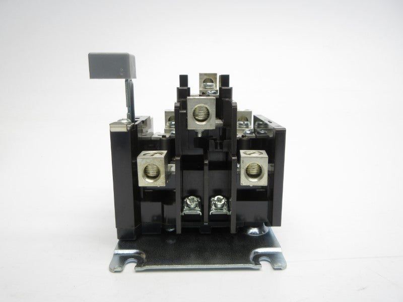 CUTLER HAMMER C301DN3B SER. B1 600VAC 50A NSMP