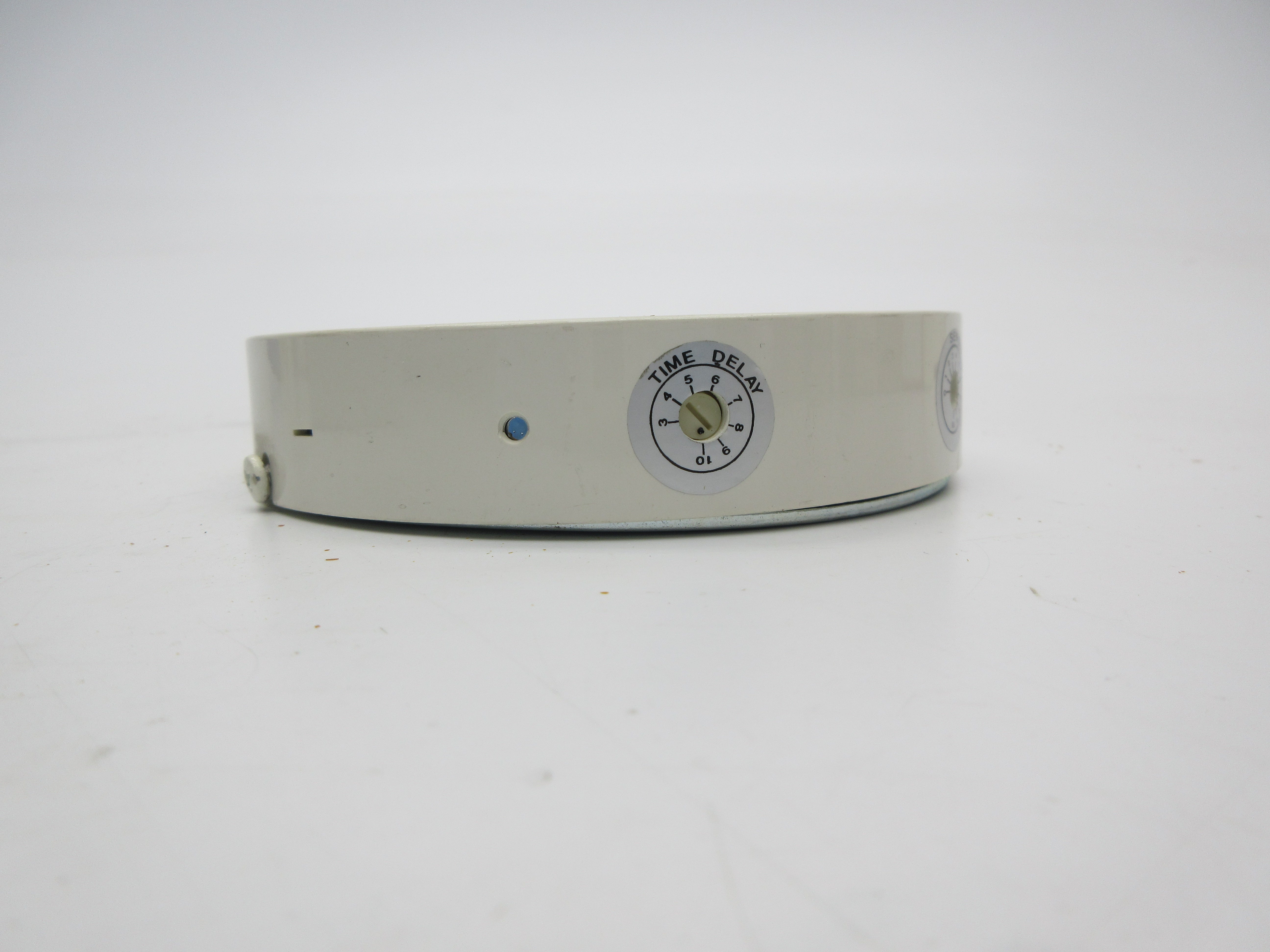 UNIVERSAL ENERGY CONTROL 1000 NSMP