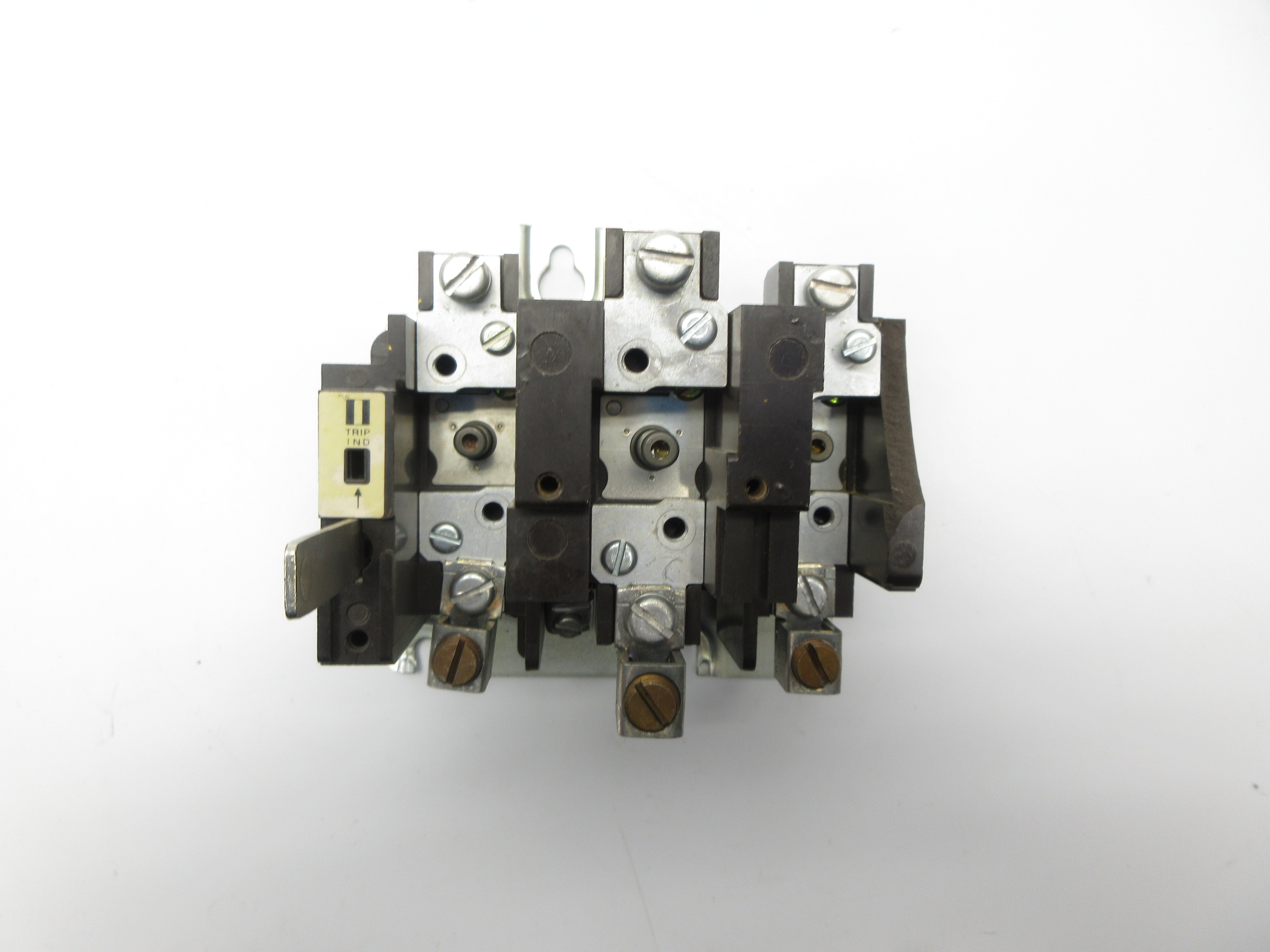 CUTLER HAMMER C300DN3 SER. A1 600V (AS PICTURED) NSNP