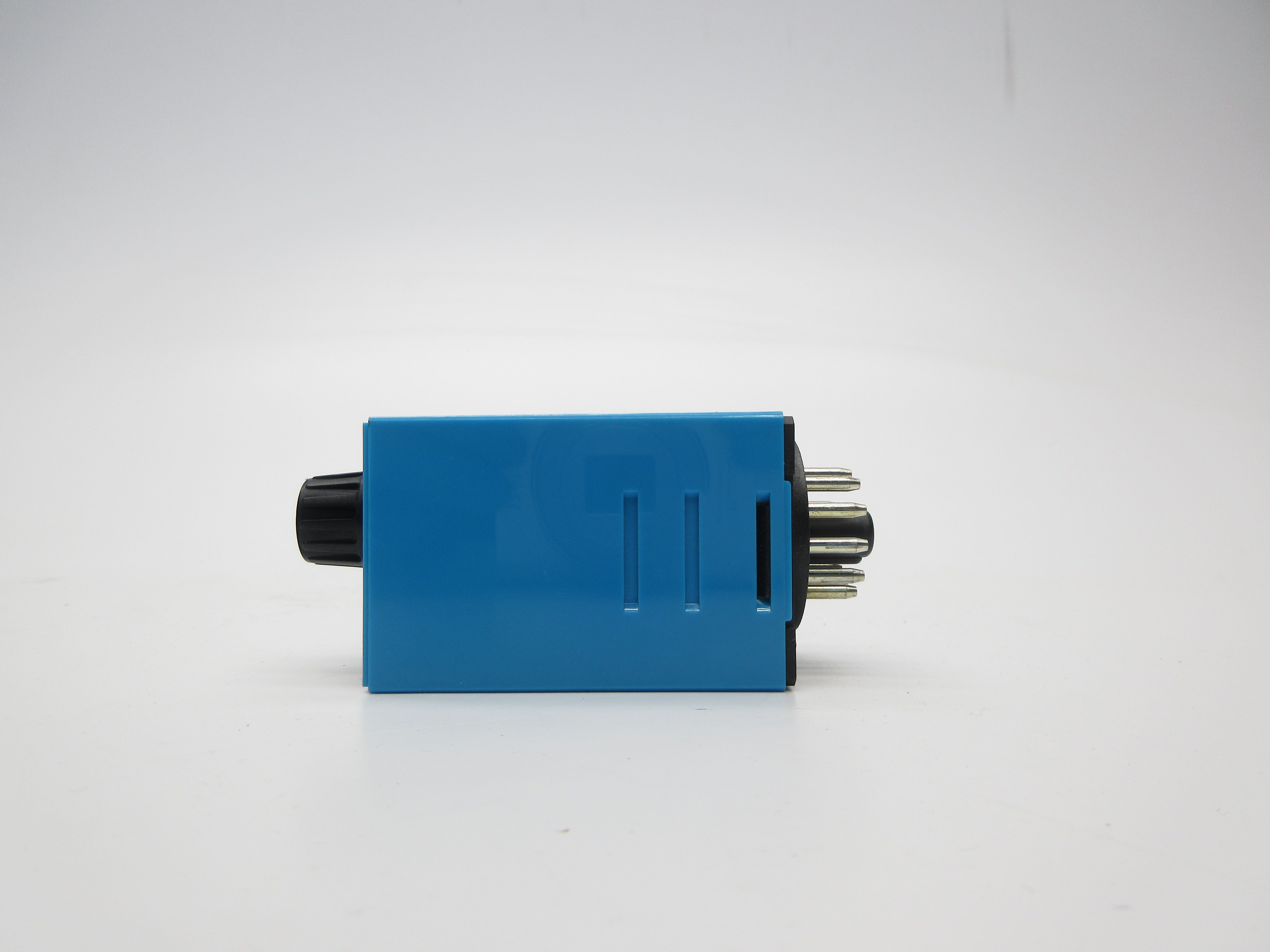 IDEC RTE-P2AF20 100-240VAC 10A 1-30MIN NSNP