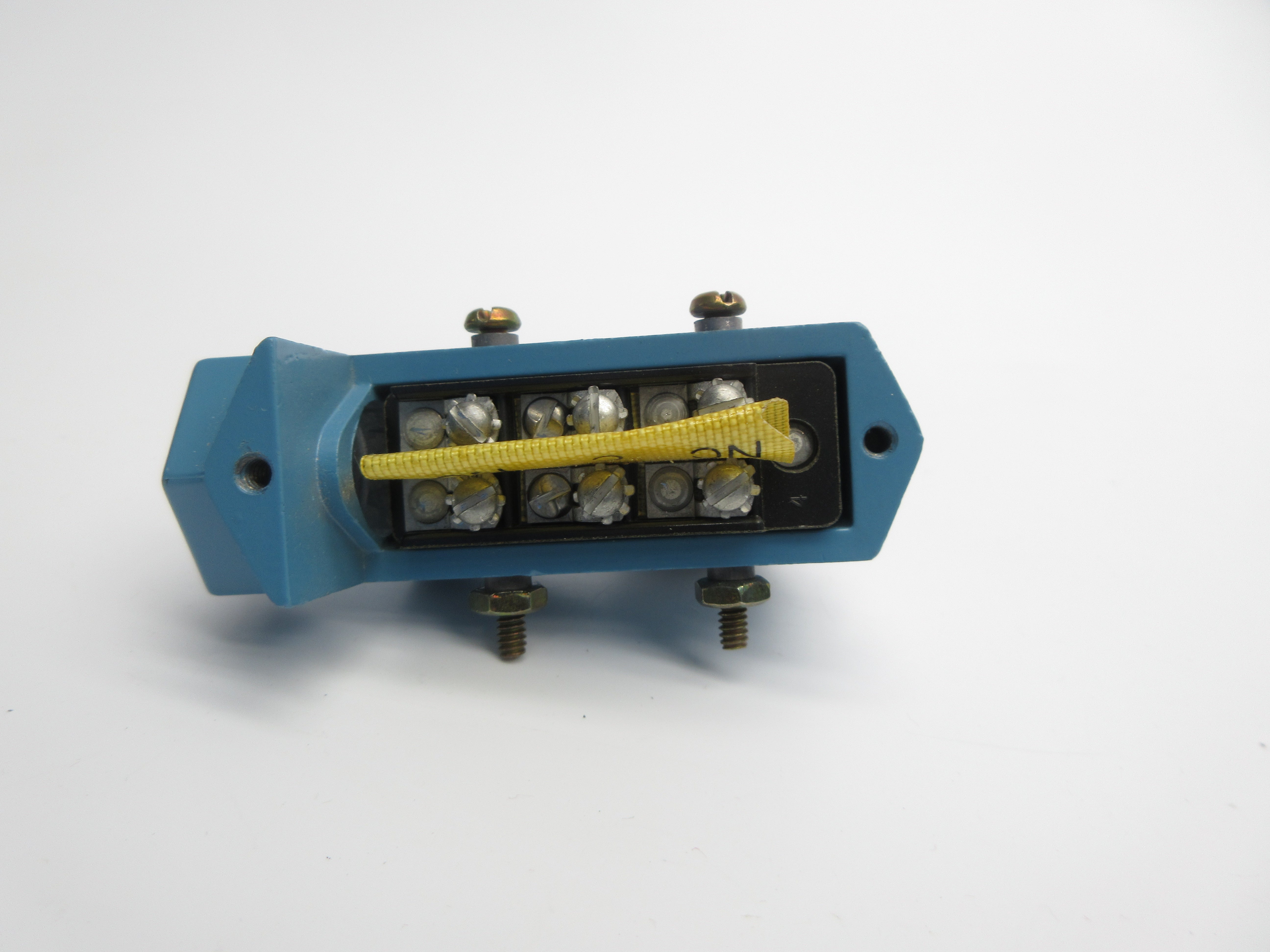 MICRO SWITCH DTE6-2RN 250VAC 10A (AS PICTURED) NSNP