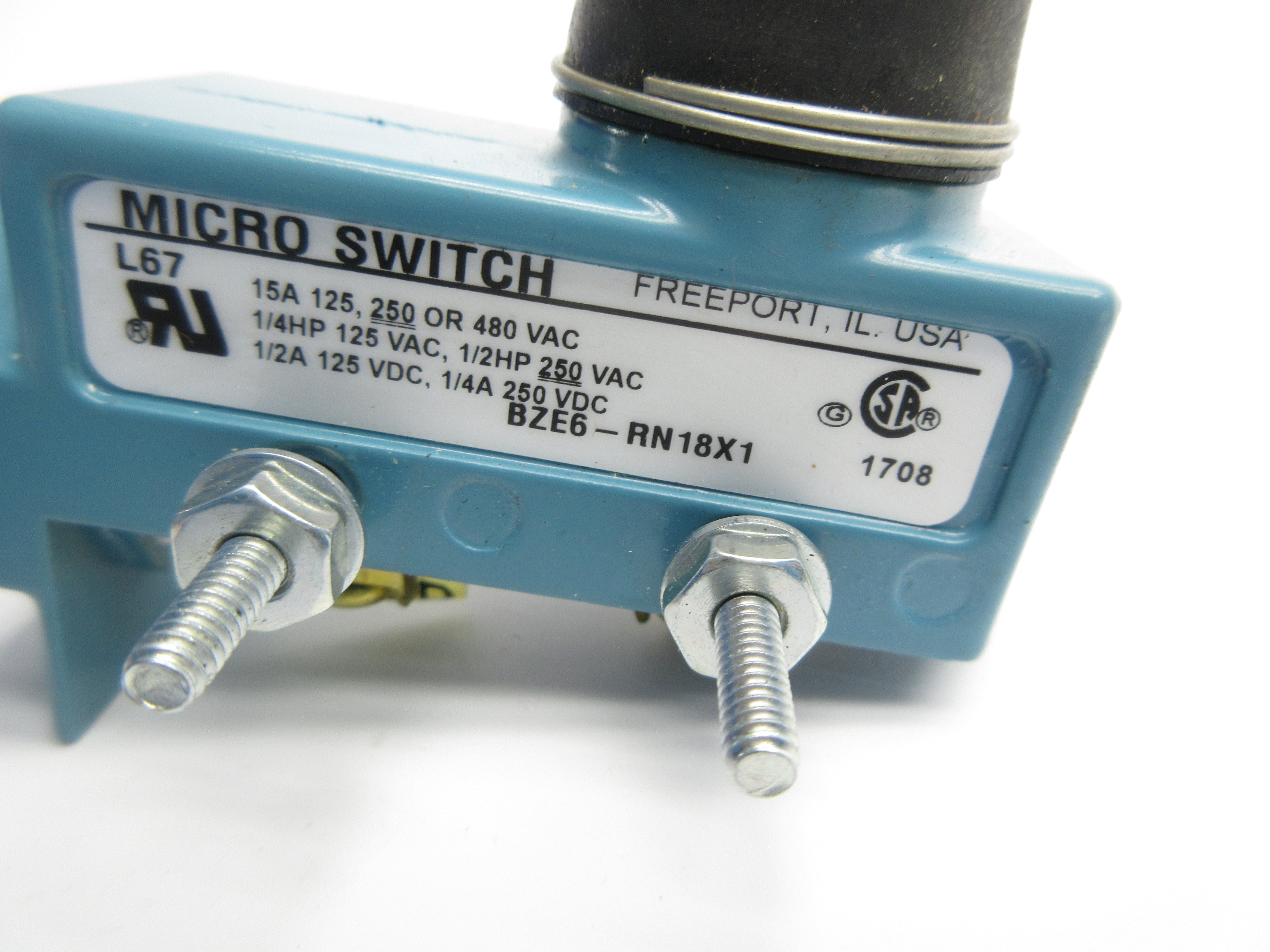MICRO SWITCH BZE6-RN18X1 480VAC 15A (AS PICTURED) NSNP