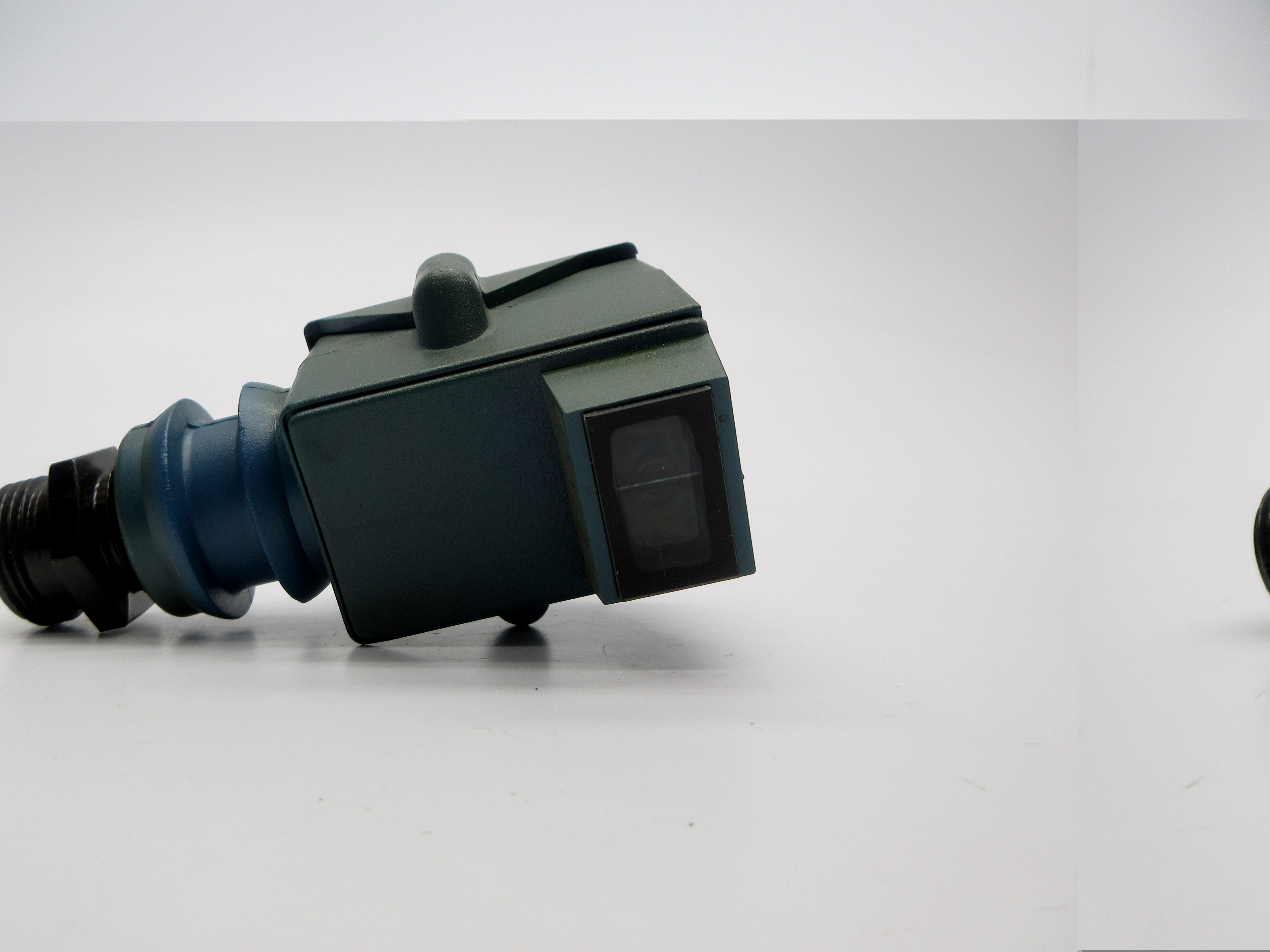CUTLER HAMMER 1451B-6507 SER. B2 10-30VDC NSNP
