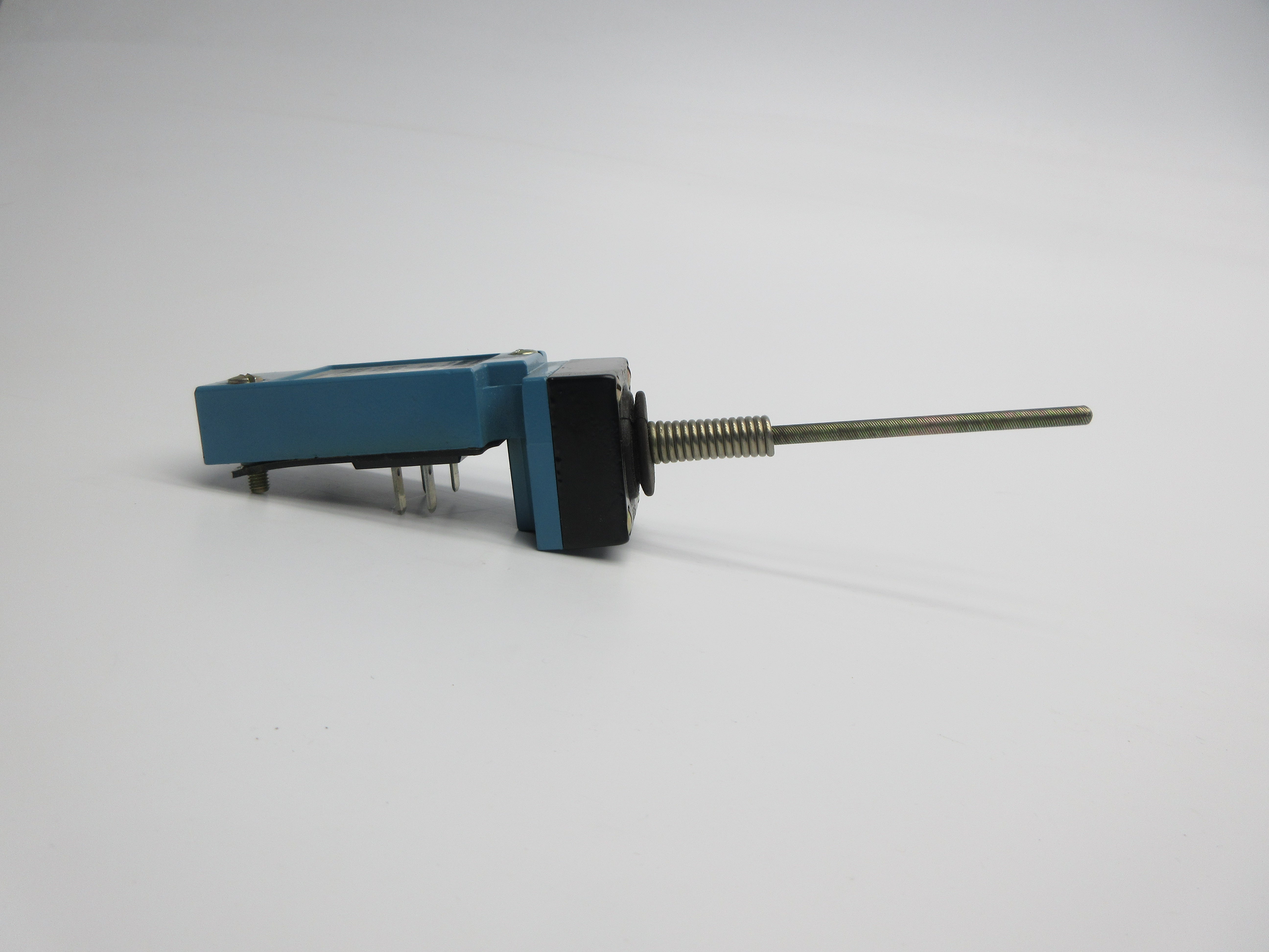 MICRO SWITCH LSZ7J1A-7N 600VAC 10A (AS PICTURED) NSNP
