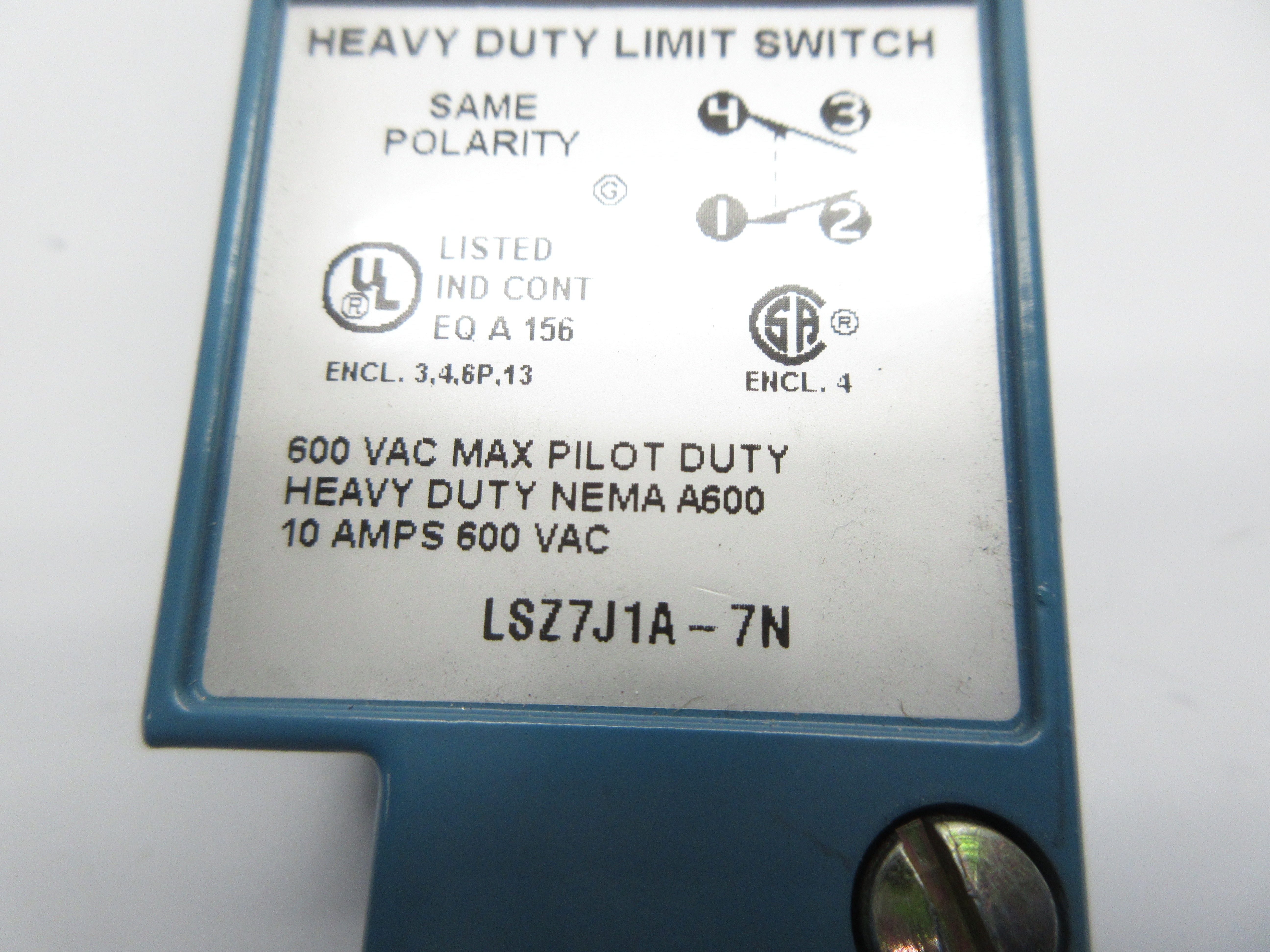 MICRO SWITCH LSZ7J1A-7N 600VAC 10A (AS PICTURED) NSNP