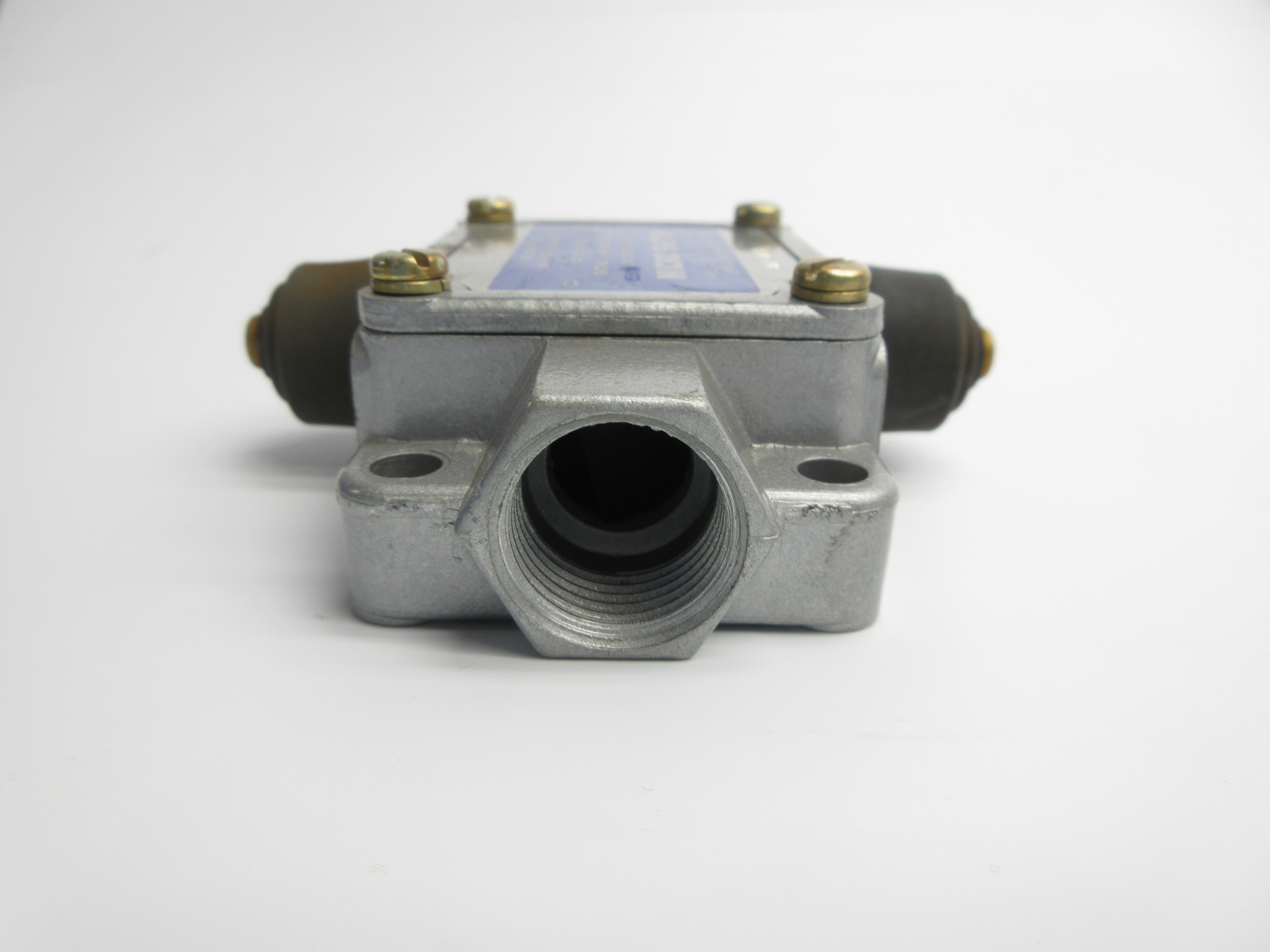 MICRO SWITCH BAF1-3RNX1 480VAC 20A (GREY) NSNP