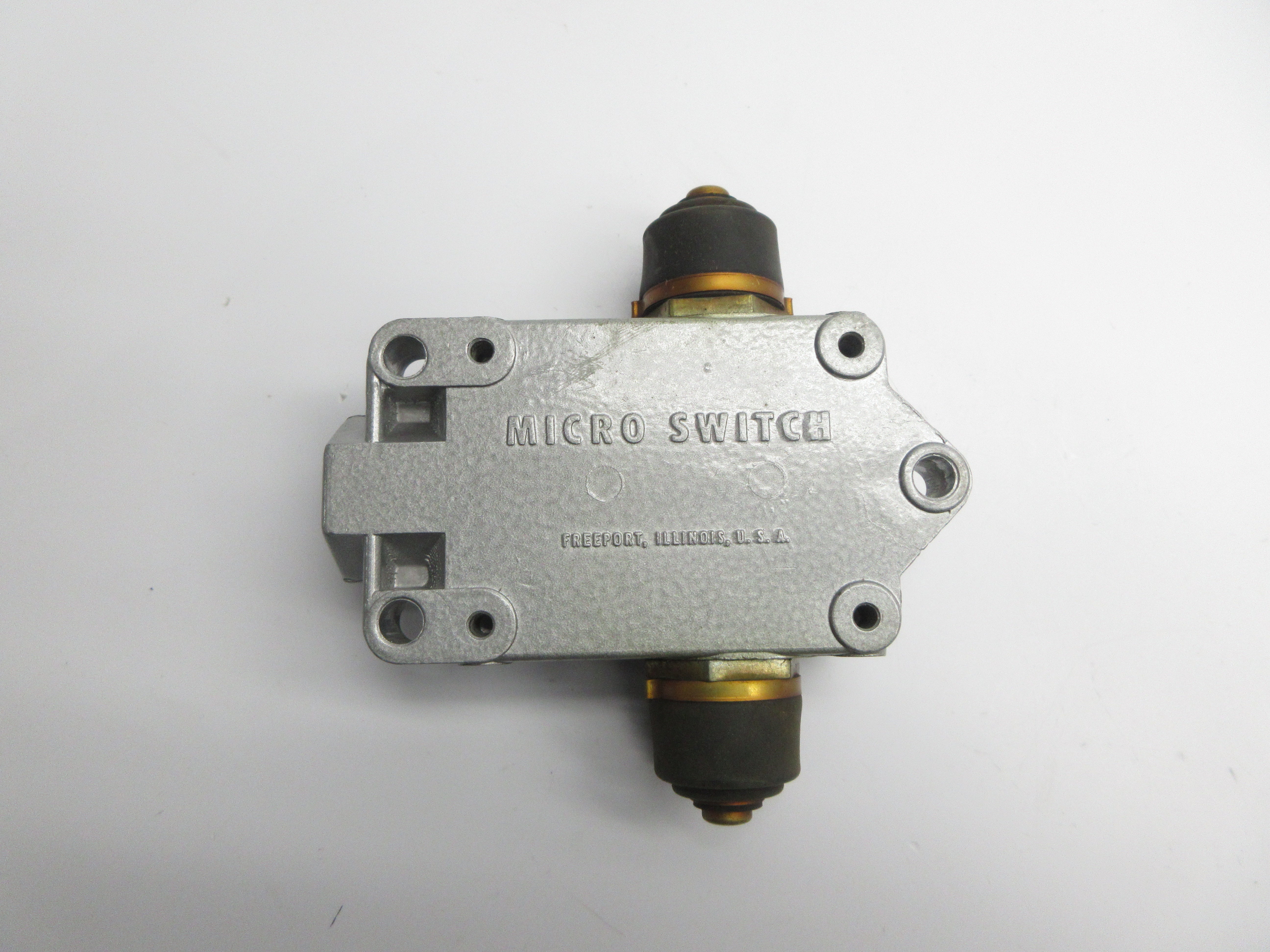MICRO SWITCH BAF1-3RNX1 480VAC 20A (GREY) NSNP