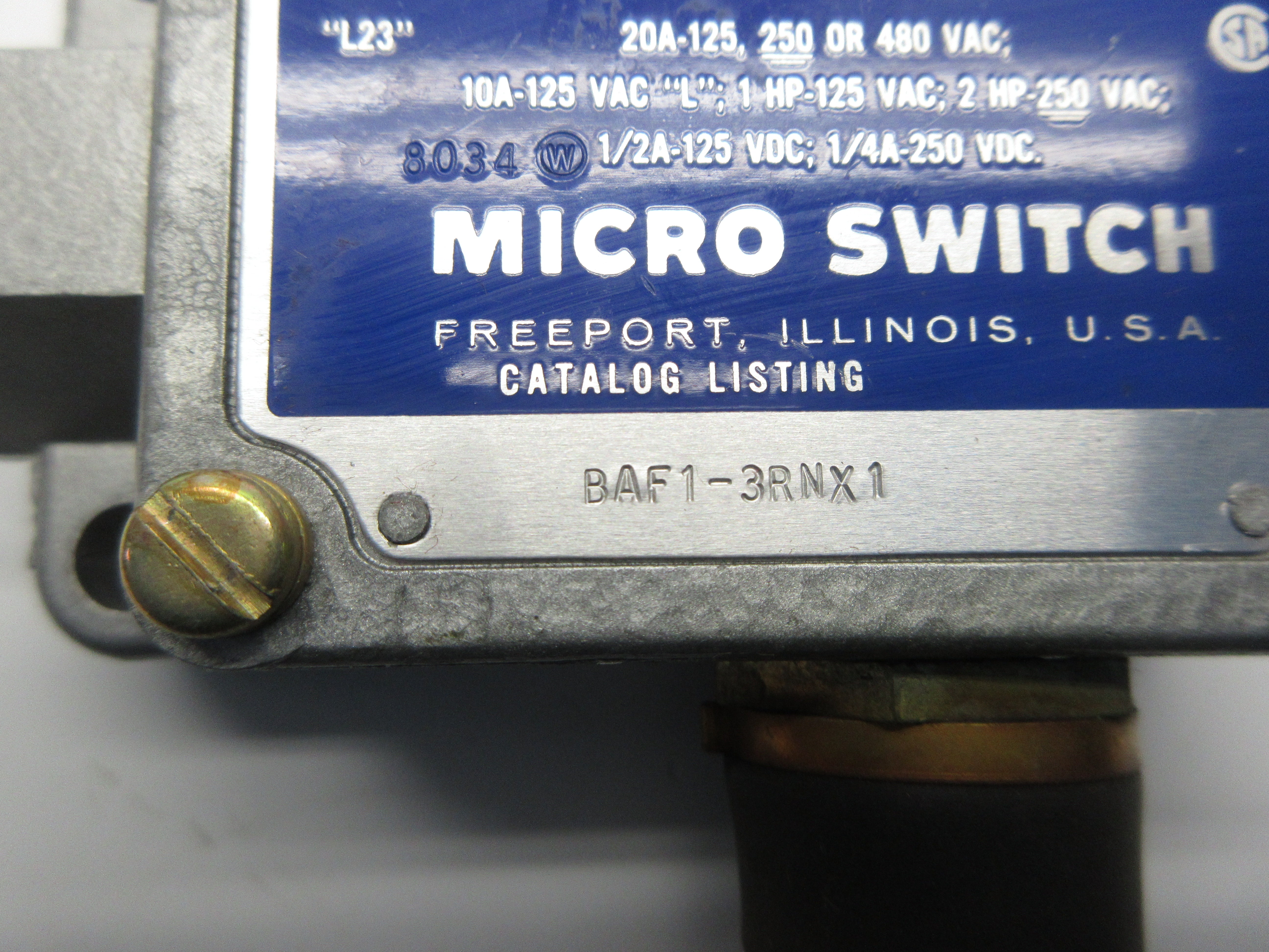 MICRO SWITCH BAF1-3RNX1 480VAC 20A (GREY) NSNP