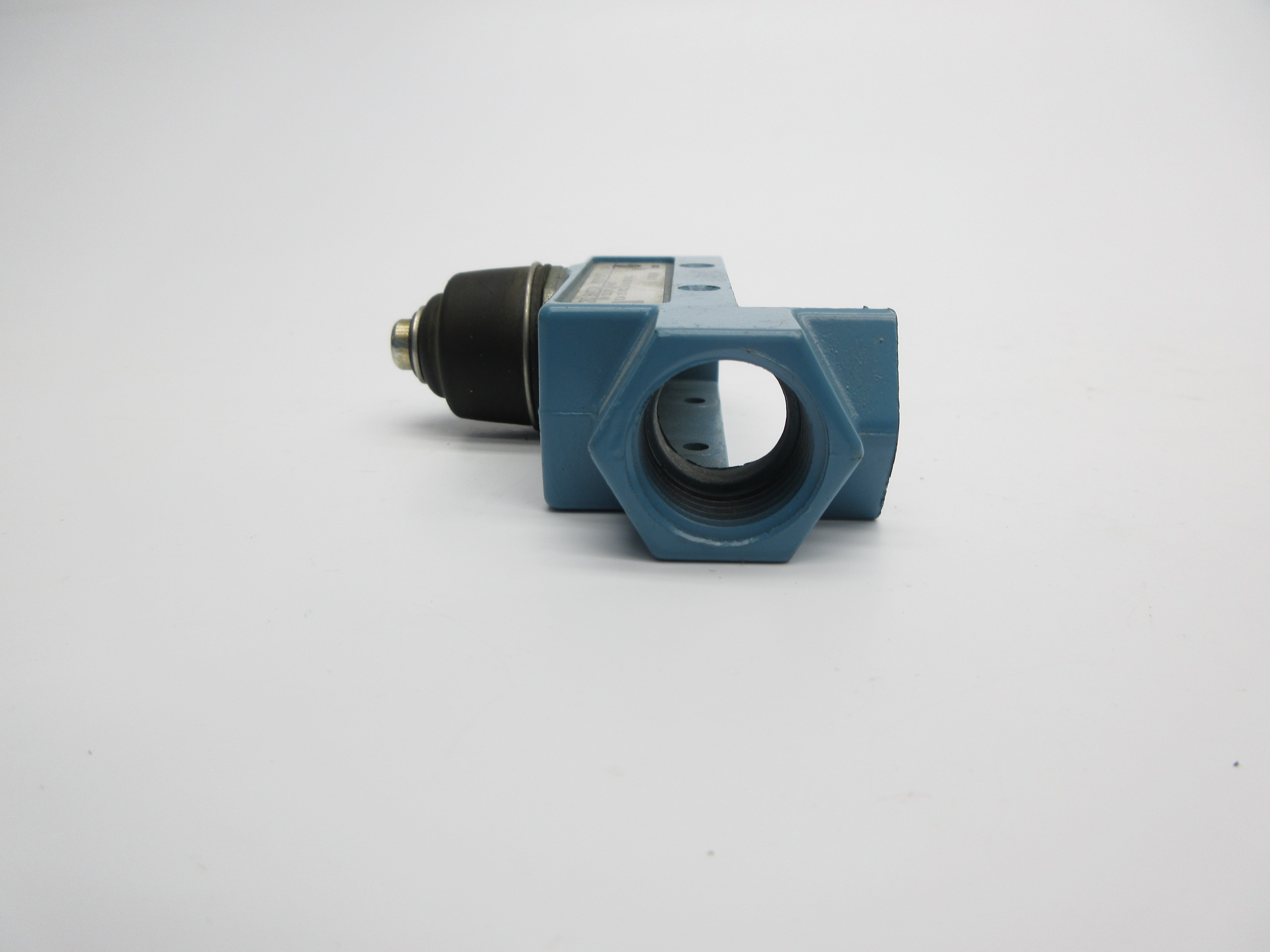 MICRO SWITCH DTE6-2RN 250VAC 10A (AS PICTURED1) NSNP
