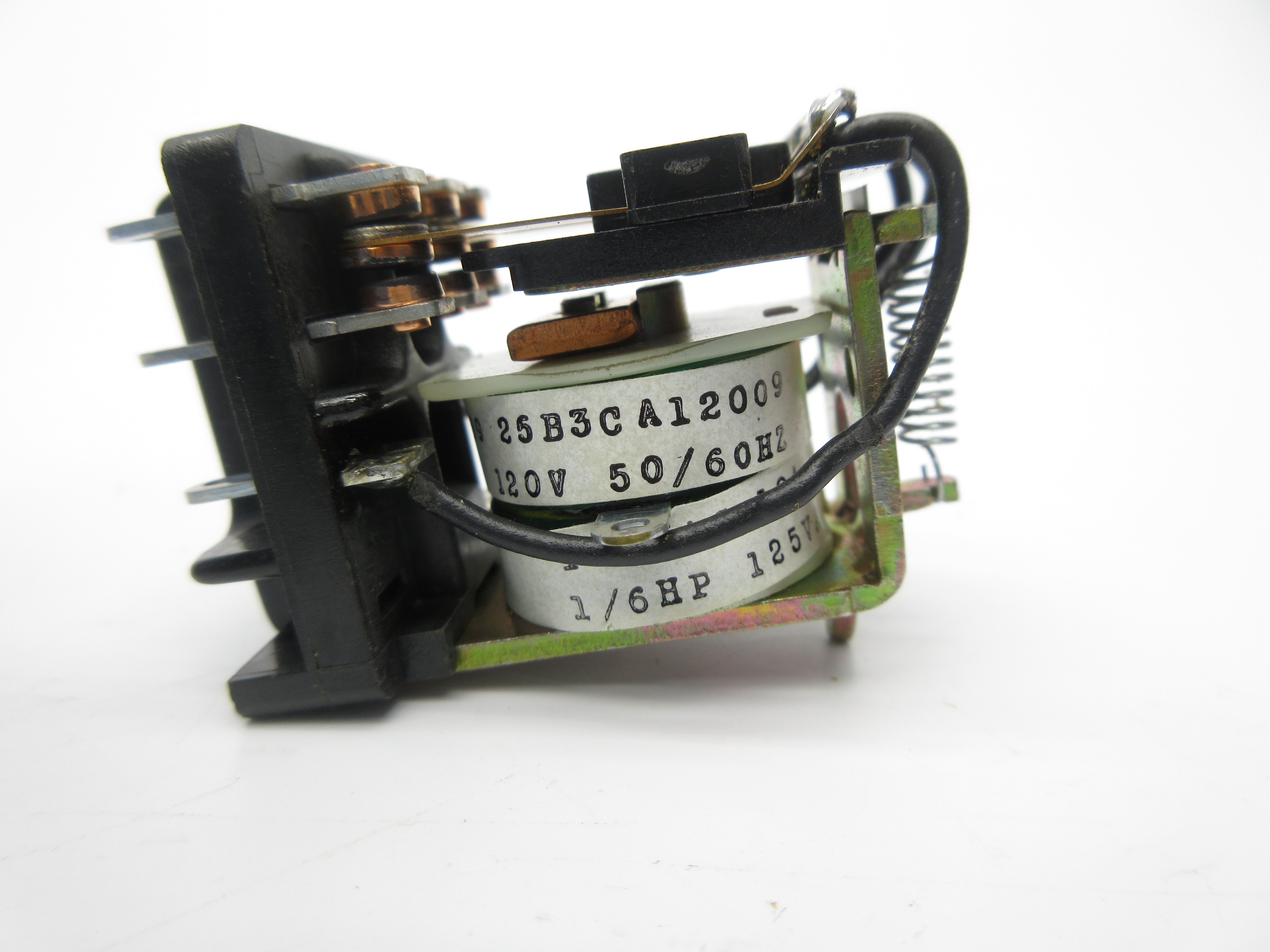 EAGLE SIGNAL 25B3CA12009 120V NSNP
