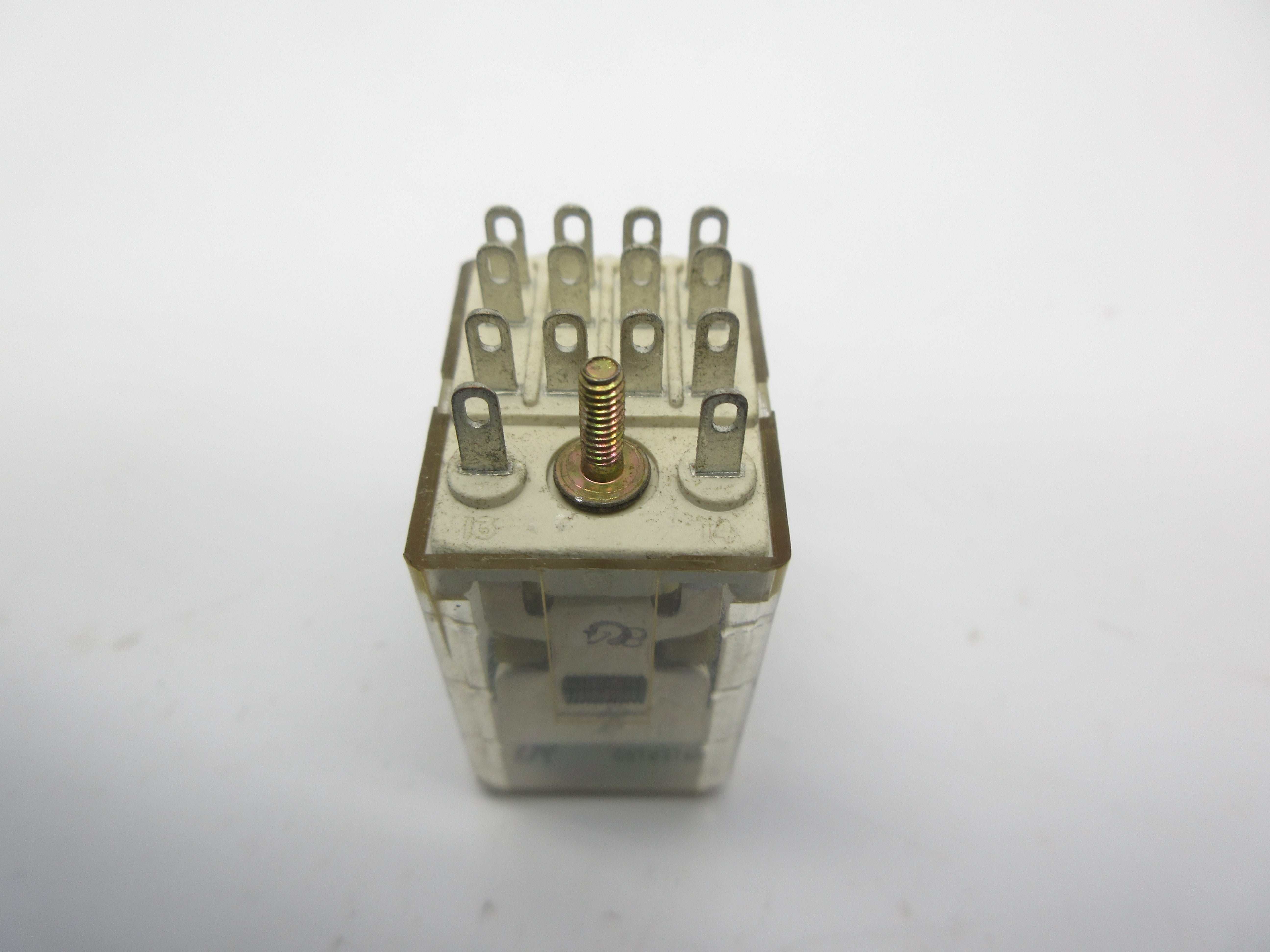 AMF KHU17A11 120V 3A NSNP