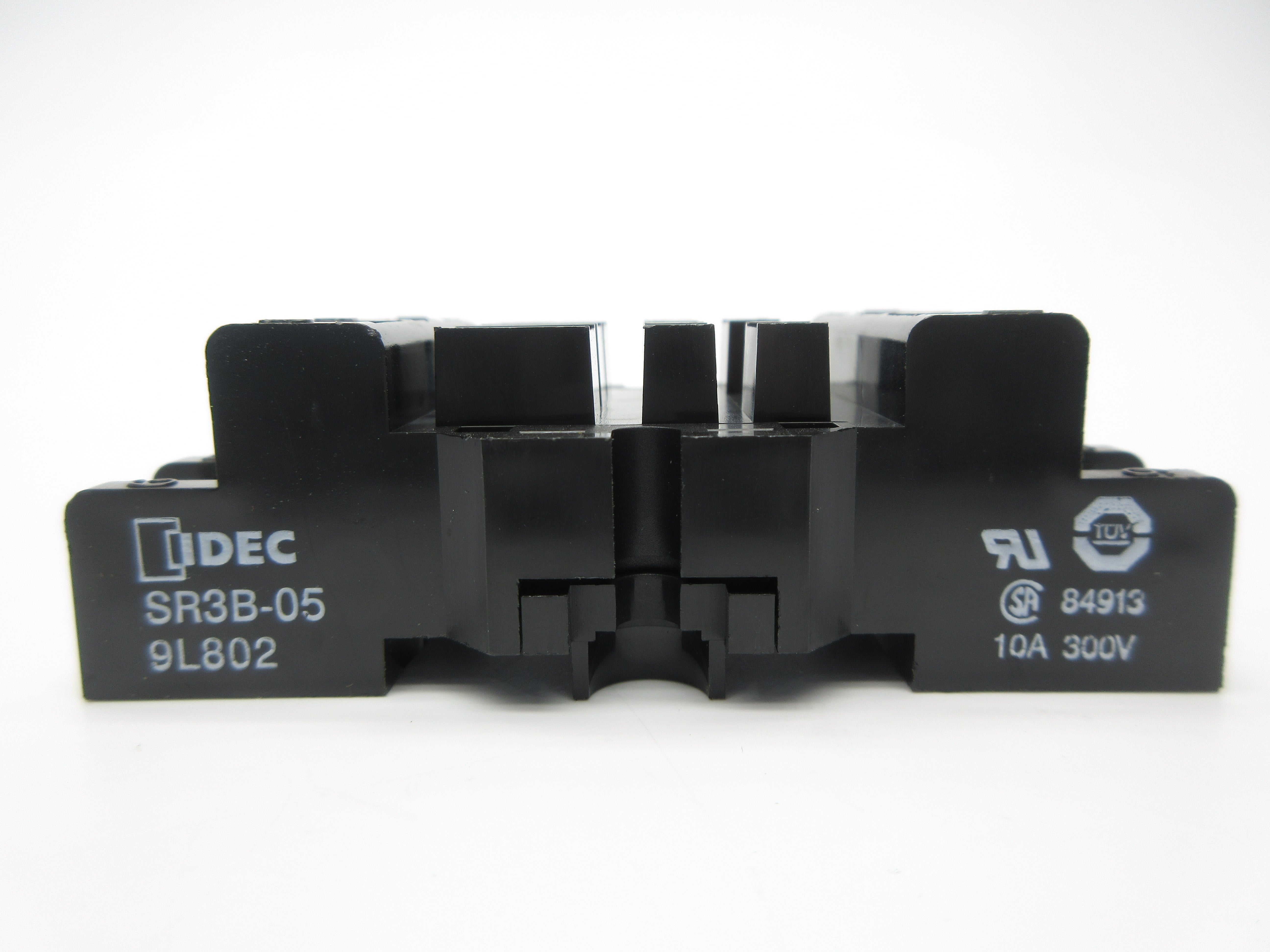 IDEC SR3B-05 300V 10A (BLACK) NSNP