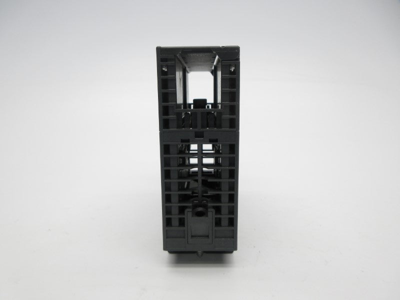 SIEMENS 6ES7322-1BL00-0AA0 24VDC 0.5A (AS PICTURED1) NSNP
