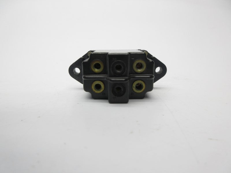 MICRO SWITCH 2TP30-7 277VAC 10A (AS PICTURED) NSNP