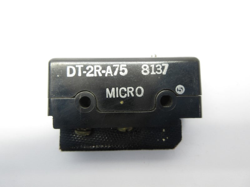 MICRO SWITCH DT-2R-A75 250VAC 10A NSNP