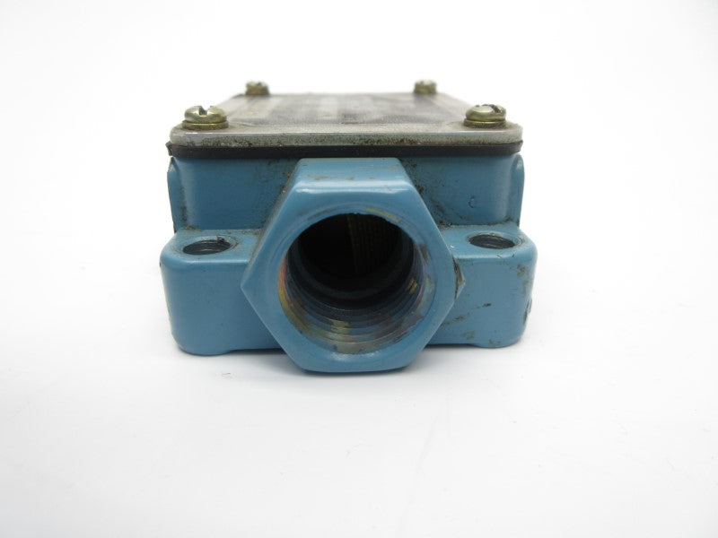 MICRO SWITCH BAF1-2RN18-RH 480VAC 20A (AS PICTURED) UNMP