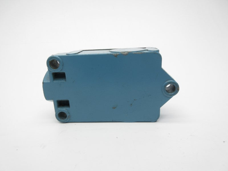 MICRO SWITCH BAF1-2RN18-RH 480VAC 20A (AS PICTURED) UNMP