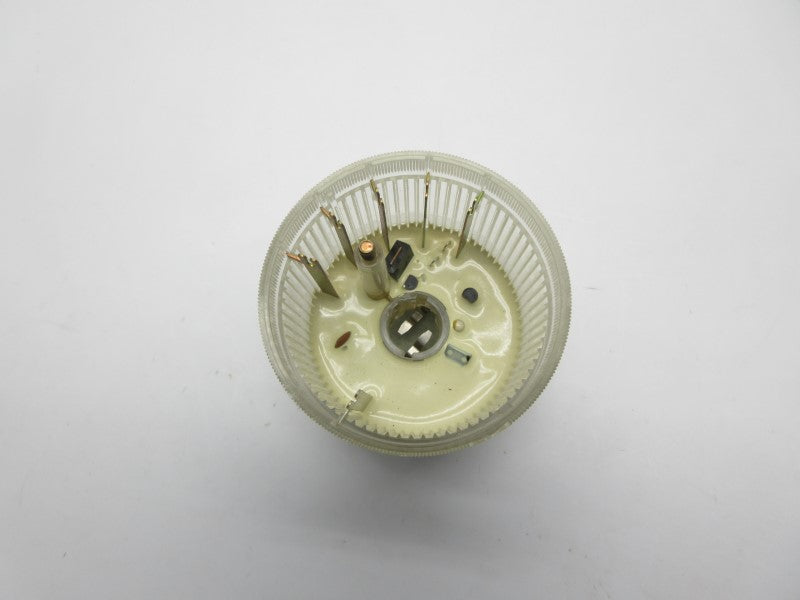 TELEMECANIQUE XVA-LC4C 24-230V (NO BULB) NSNP