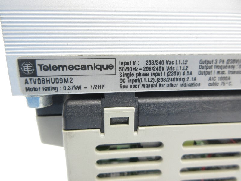 TELEMECANIQUE ATV08HU09M2 208/240VAC UNMP
