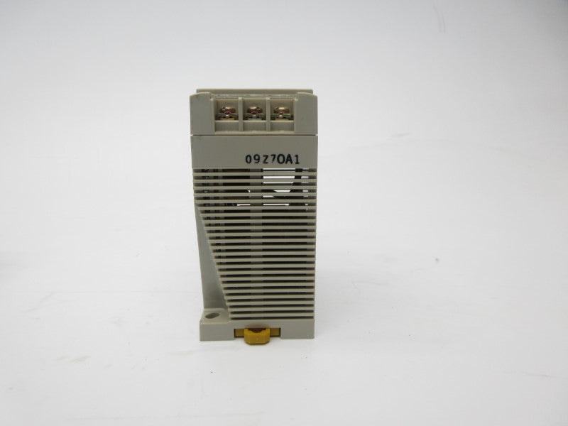 OMRON S82K-01512 100-240VAC 0.45A NSNP