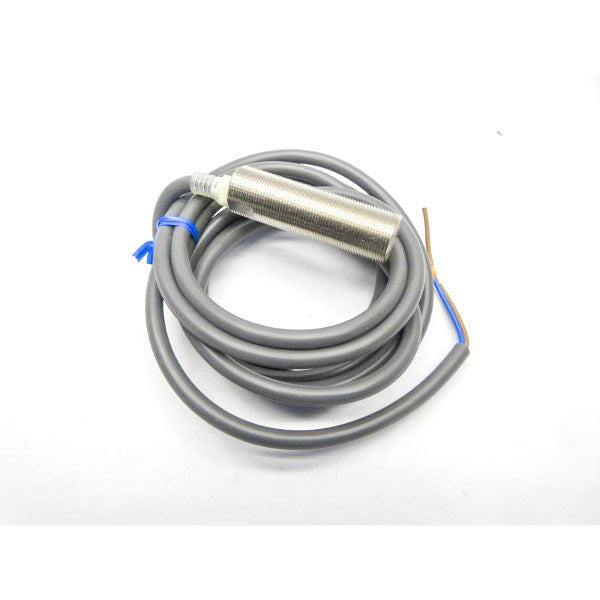 OMRON E2E2-X7D1 12-24VDC NSNP