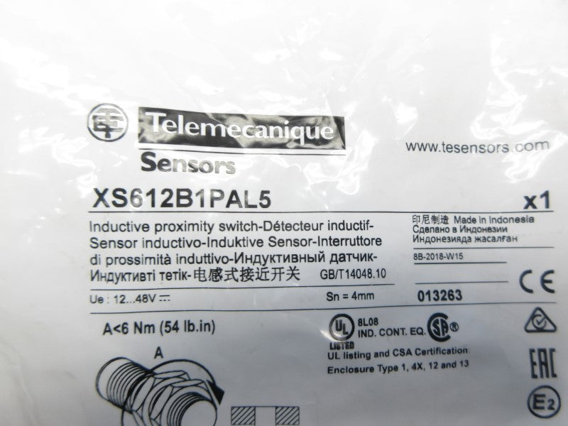 TELEMECANIQUE XS612B1PAL5 12-48V NSMP
