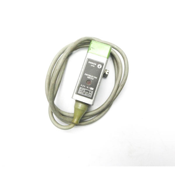 OMRON E3S-R1E2 12-24VDC UNMP