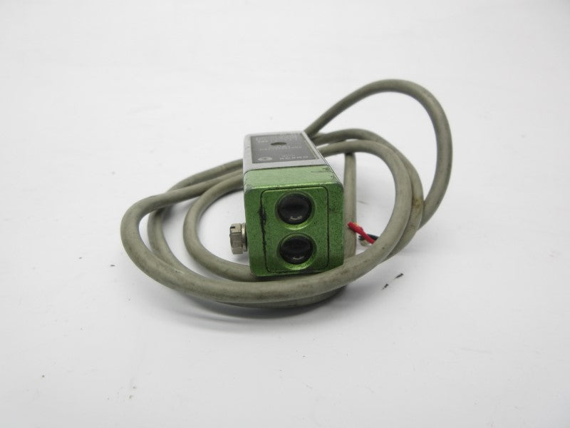 OMRON E3S-R1E2 12-24VDC UNMP