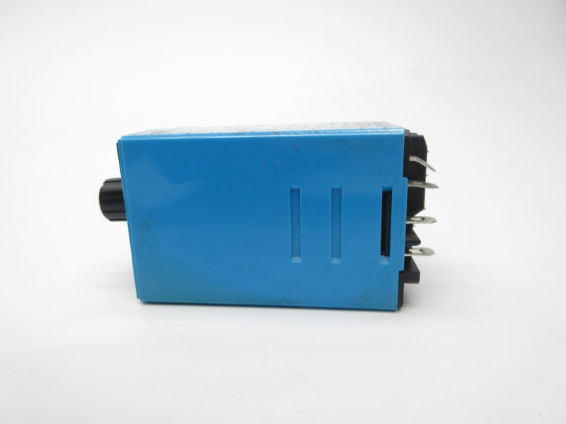 IDEC RTE-B21 120VAC 10A 0-60S UNMP