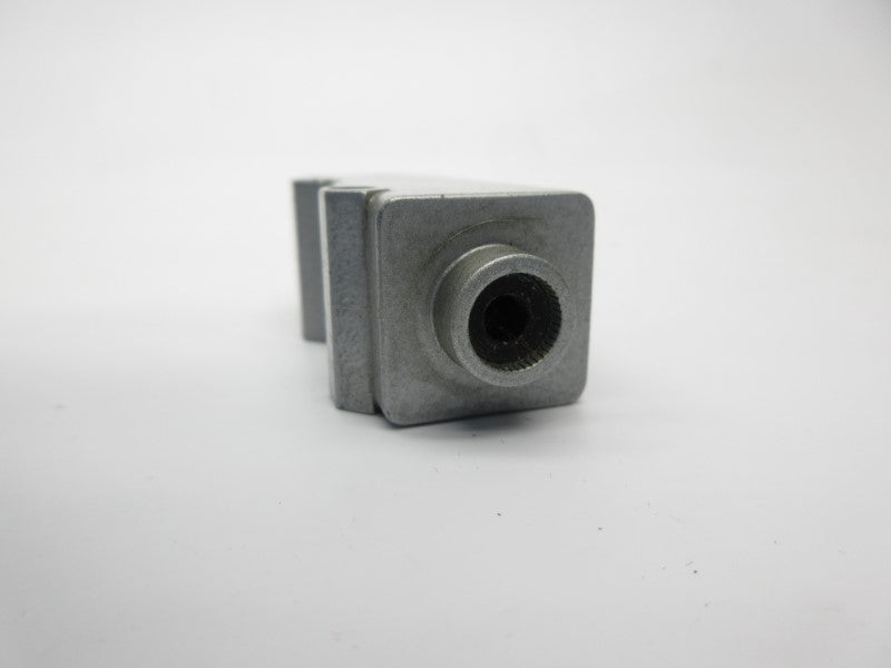 OMRON E3S-R1E2 12-24VDC (AS PICTURED) UNMP