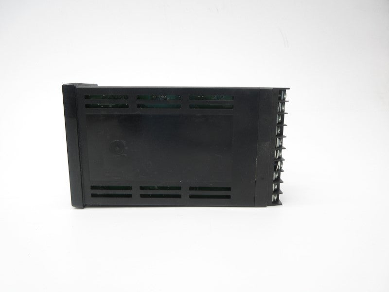 EUROTHERM 849/VPR/R1/0/IAA02/0/(AE163)// 80-400'F NSNP