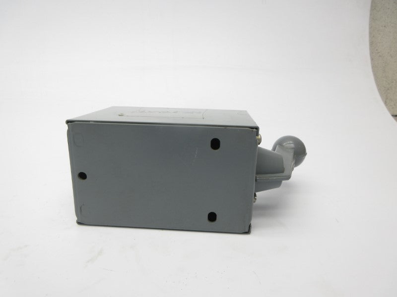 ALLEN BRADLEY 350-TAV32 SER. C 230-250V UNMP