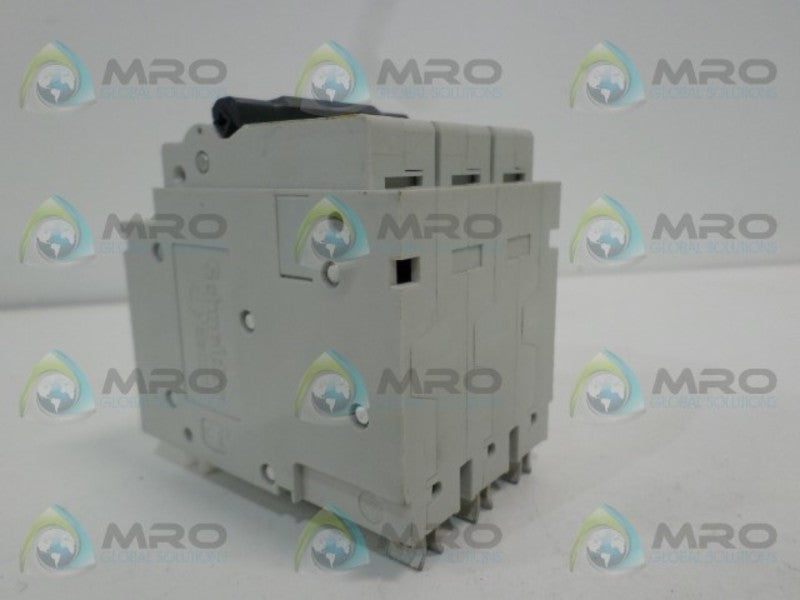 SQUARE D QO332EC10 CIRCUIT BREAKER 32A NSNP
