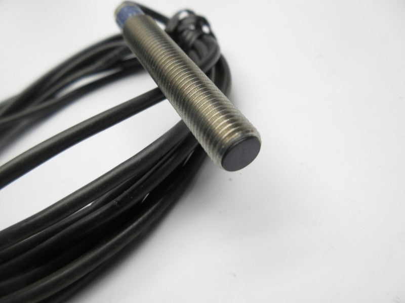 TELEMECANIQUE XS508B1DBL2 12-48VDC NSNP
