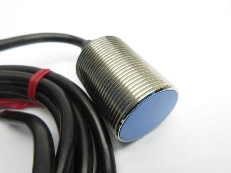 KEYENCE EV-130M 12-24VDC NSMP