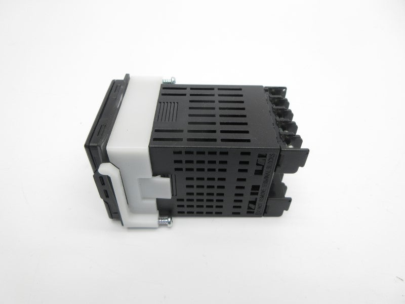 OMRON E5CN-R2MTD-500 24VAC/DC 3A NSMP